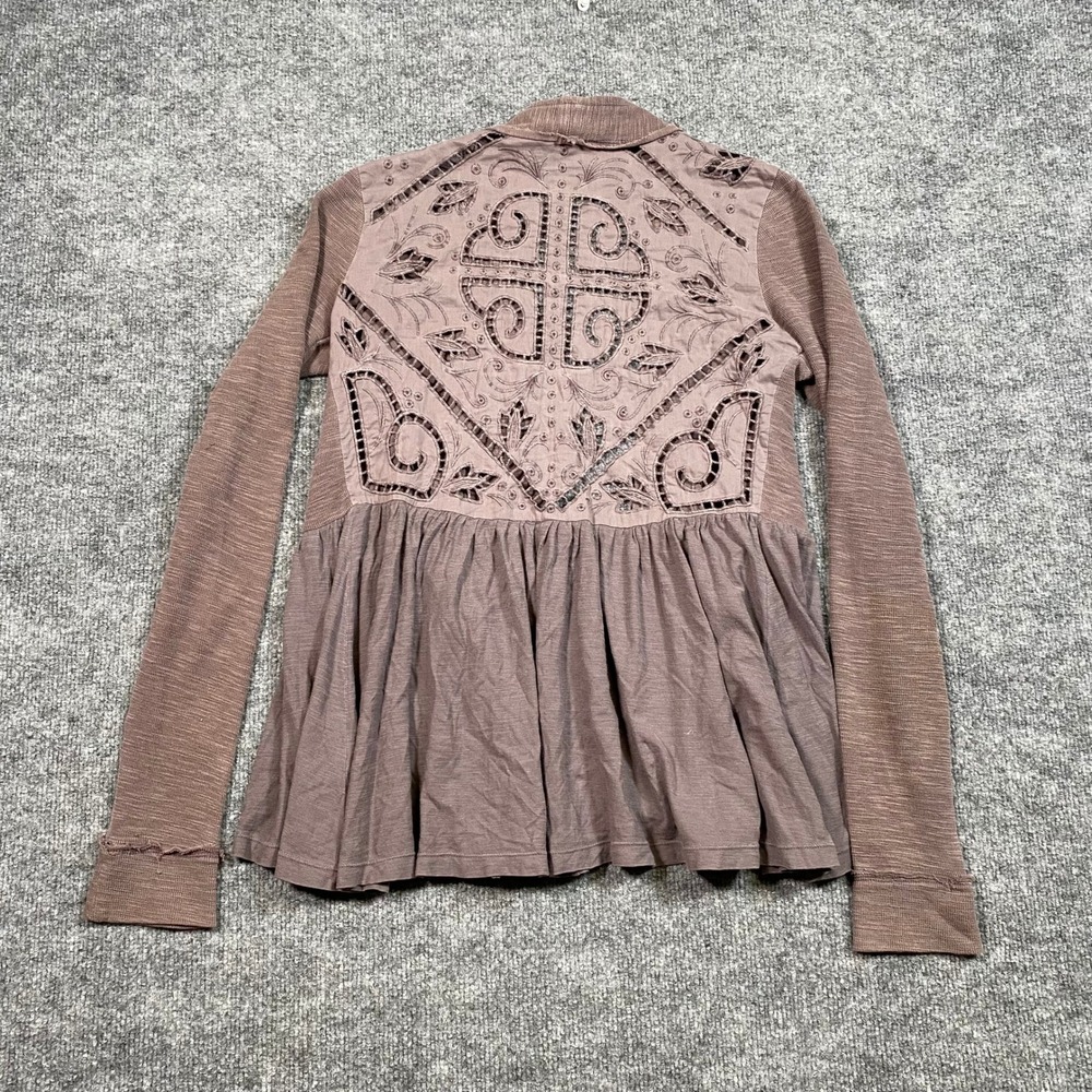 Saturday Sunday Anthropologie Mauve‎ Embroidered Eyelet Back Peplum Cardigan S